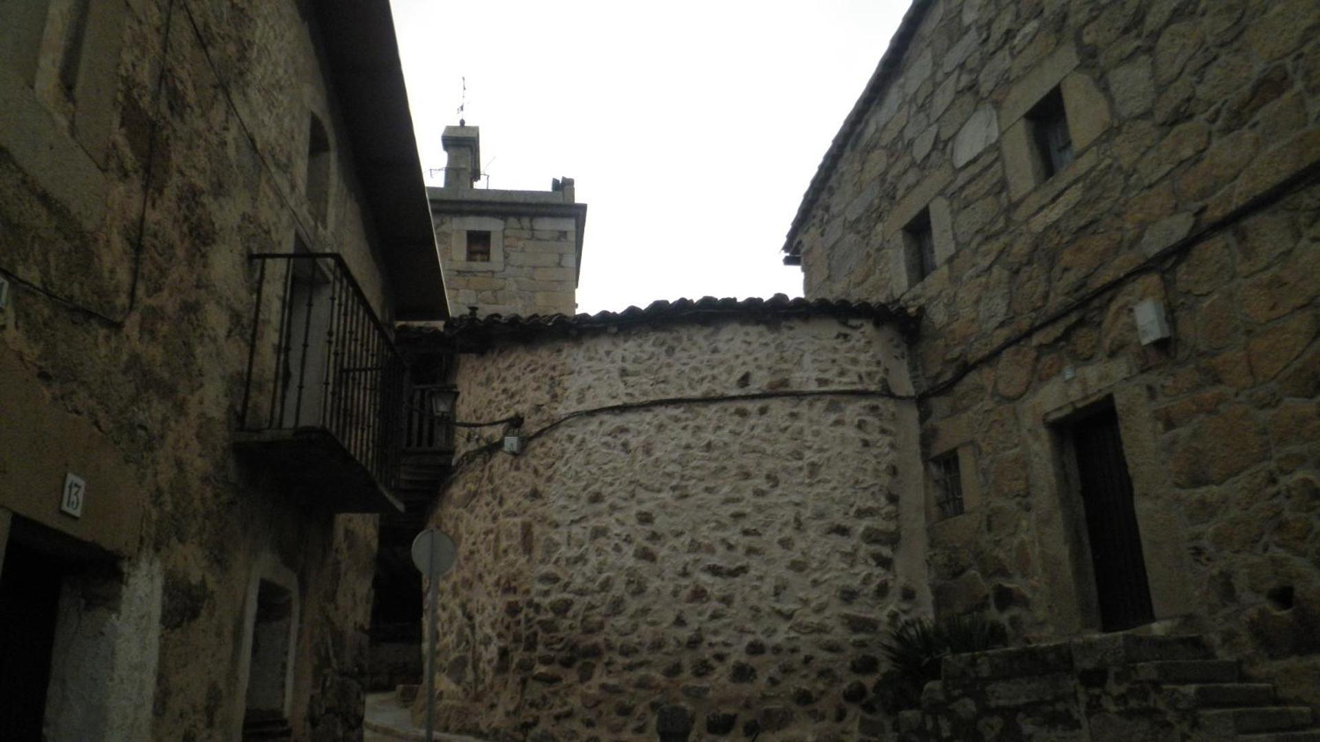 Amatalasvinas Piedralaves Exterior photo